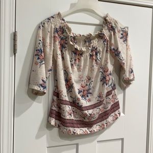 Jolt cold shoulder top